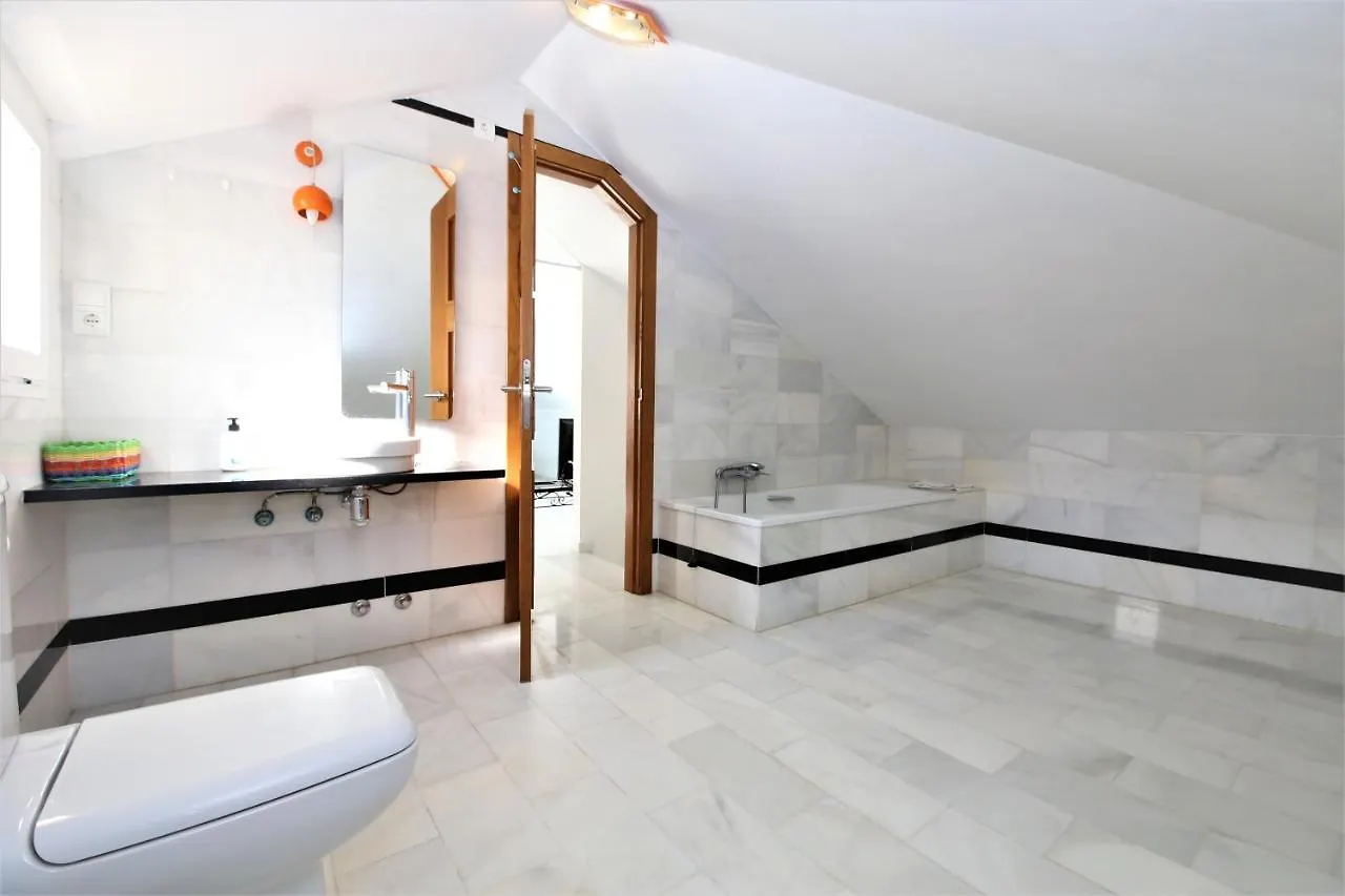 Townhouse Marrakesh Apartment Estepona